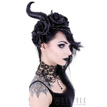 Cargar imagen en el visor de la galería, Evil Queen Gothic Headpiece