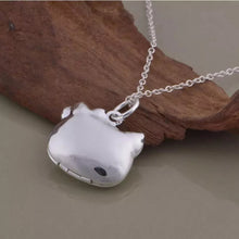 Cargar imagen en el visor de la galería, Hello Kitty Locket Necklace