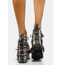 Cargar imagen en el visor de la galería, CURRENT MOOD - Baby Heart To Break Platform Mary Janes