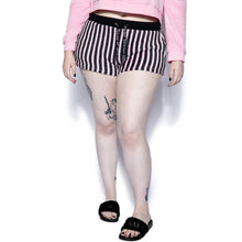 Cargar imagen en el visor de la galería, Pink Never Trust The Living Pajama Set