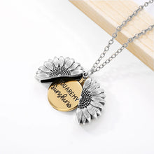 Cargar imagen en el visor de la galería, You Are My Sunshine Necklace
