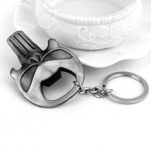 Cargar imagen en el visor de la galería, Punisher Keychain Can Opener
