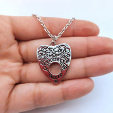 Cargar imagen en el visor de la galería, Ouija Necklace
