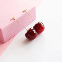 Cargar imagen en el visor de la galería, Cherry Earrings
