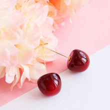 Cargar imagen en el visor de la galería, Cherry Earrings
