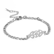 Cargar imagen en el visor de la galería, Triquetra &amp; Pentagram Amulet Bracelet
