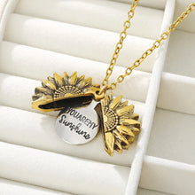 Cargar imagen en el visor de la galería, You Are My Sunshine Necklace
