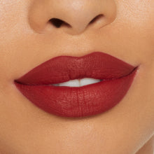 Cargar imagen en el visor de la galería, Boujee Matte Liquid Lipstick
