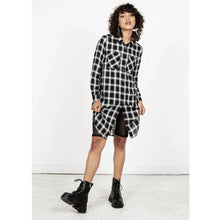 Cargar imagen en el visor de la galería, Greta Shirt Dress
