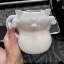 Cargar imagen en el visor de la galería, Ghost Kitty Mug
