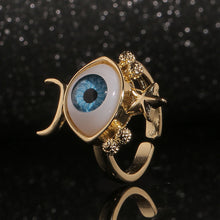 Cargar imagen en el visor de la galería, Moon-Star Eye Ring
