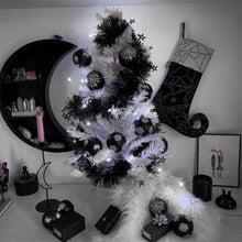 Cargar imagen en el visor de la galería, Magick Hexmas Tinsel [Black]
