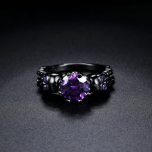 Cargar imagen en el visor de la galería, Purple Circon Skull Ring
